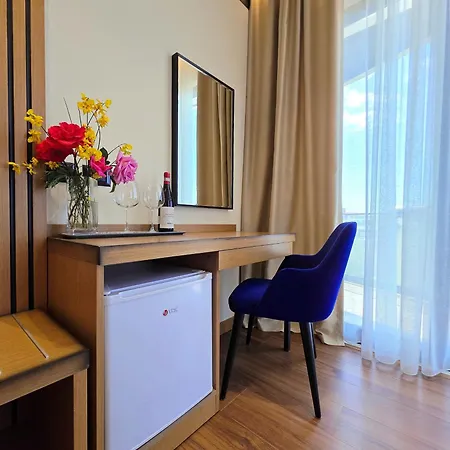 Valza Boutique Hotel Vlore Exterior photo
